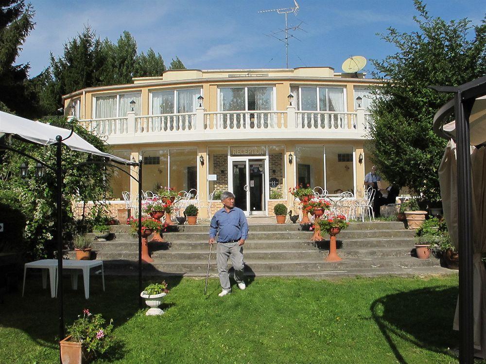 Hôtel Acostel Meaux Buitenkant foto