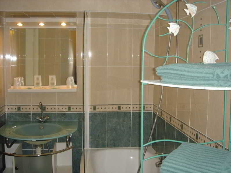 Hôtel Acostel Meaux Buitenkant foto
